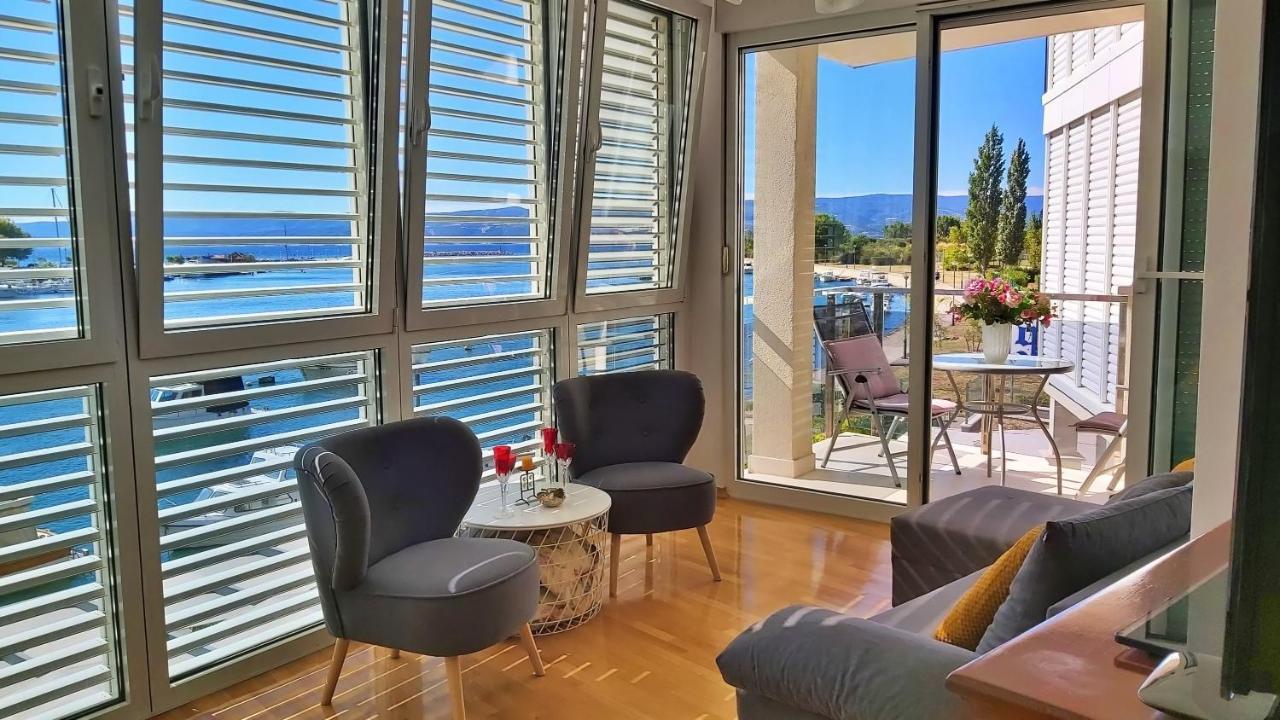 Apartment Lora Omis Luaran gambar